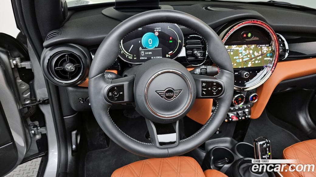 Mini Cooper Convertible Classic, 2024