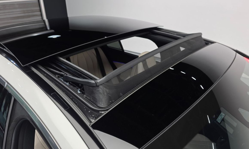 Mercedes-Benz E-Class E200 Avantgarde, 2024