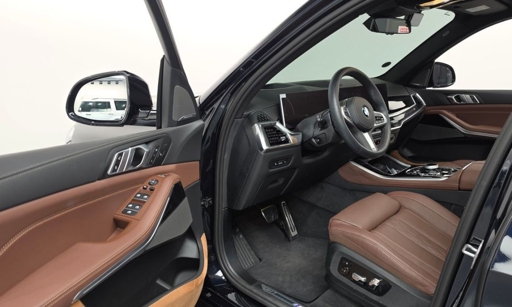 BMW X5 xDrive 40i M Sport, 2025
