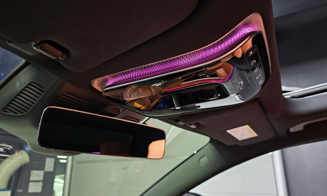 Mercedes-Benz S-Class S500L 4MATIC, 2025