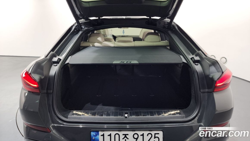 BMW X6 xDrive40d M Sport Online Exclusive, 2023