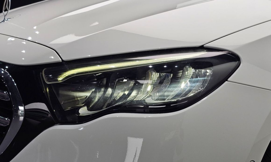 Mercedes-Benz E-Class E220d 4MATIC Exclusive, 2024