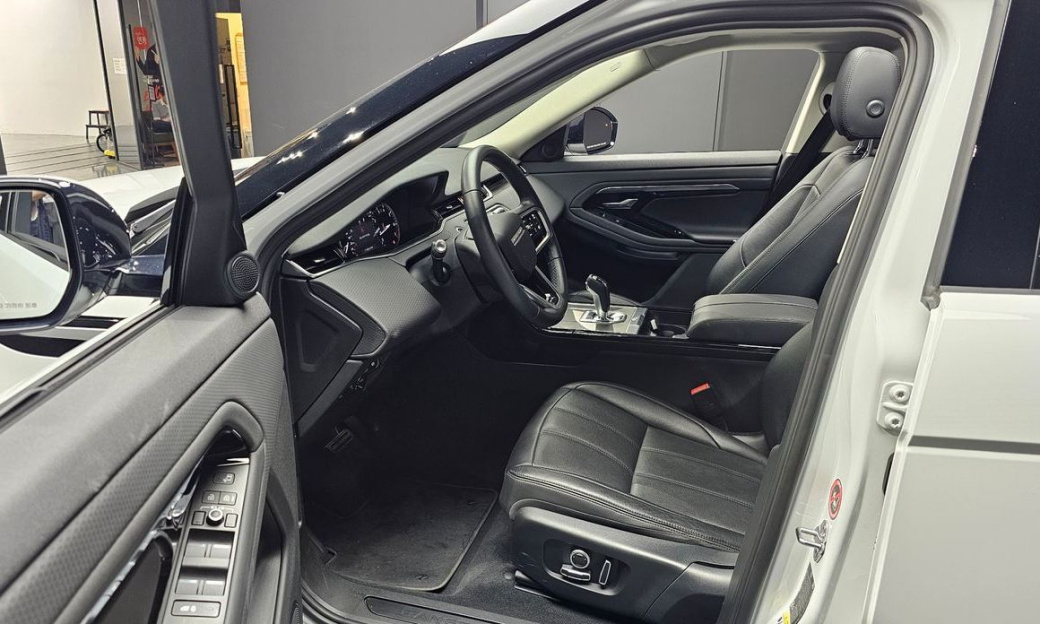 Land Rover Range Rover Evoque P250 S, 2022