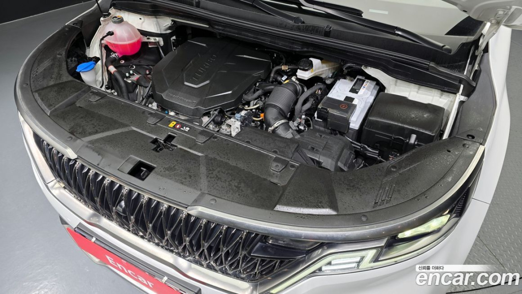 Kia Carnival 9-Seater Noblesse, 2022