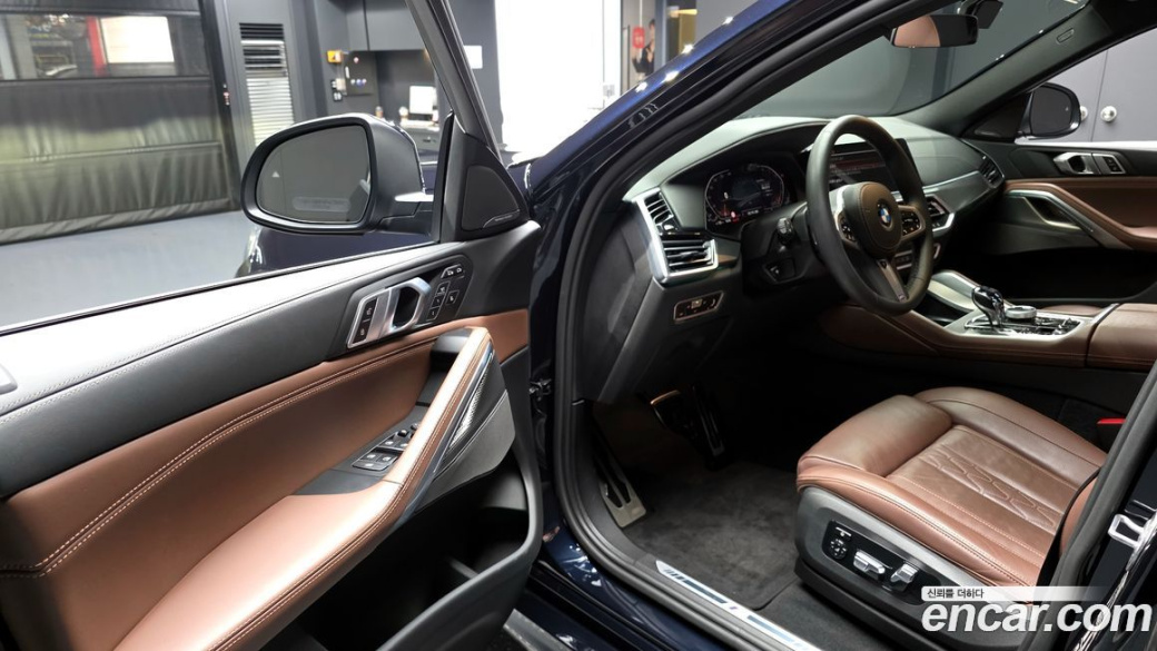 BMW X6 xDrive40i M Sport, 2023
