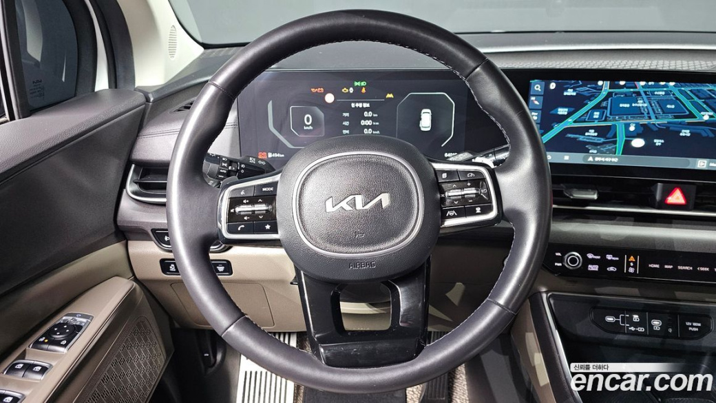 Kia Carnival 9-Seater Noblesse, 2024