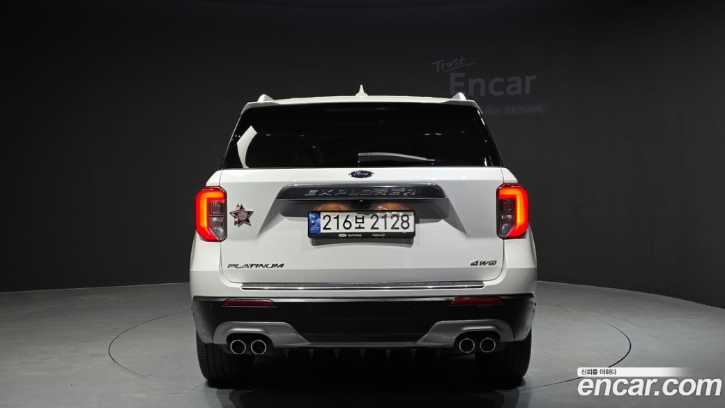 Ford Explorer 3.0 Platinum 4WD, 2022