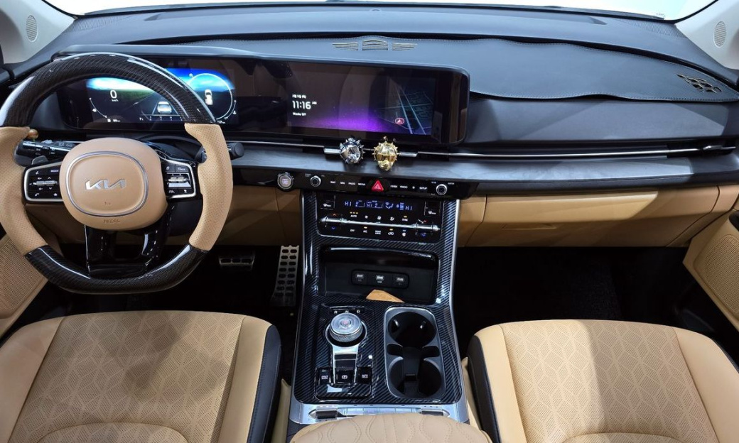 Kia Carnival 9-Seater Noblesse, 2023
