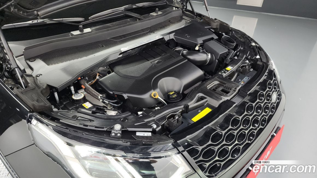 Land Rover Discovery Sport P250 Dynamic SE, 2024