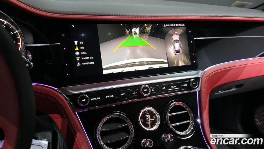 Bentley Continental 4.0 GT Azure, 2023