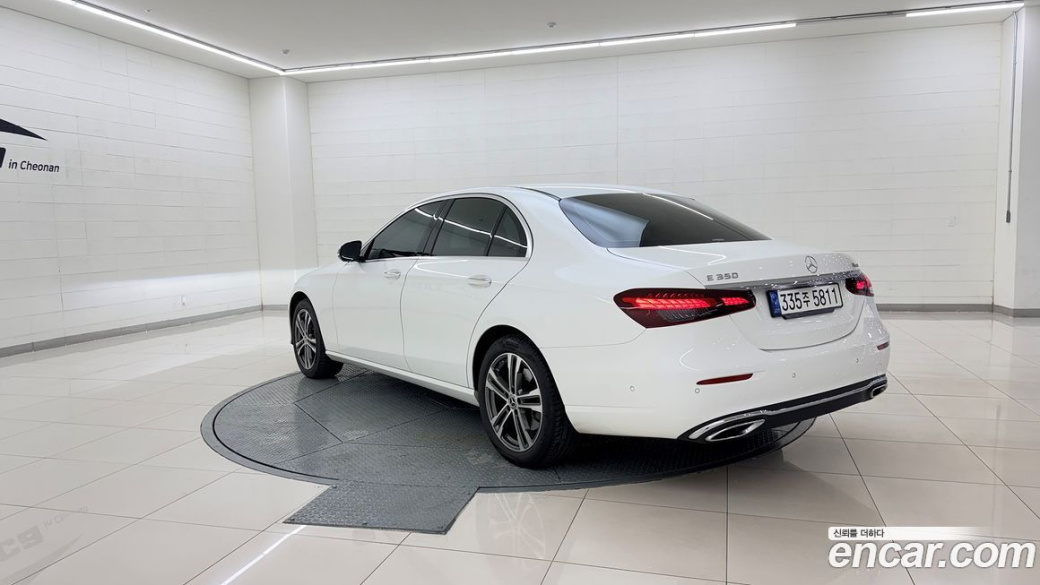 Mercedes-Benz E-Class E350 4MATIC Avantgarde, 2022