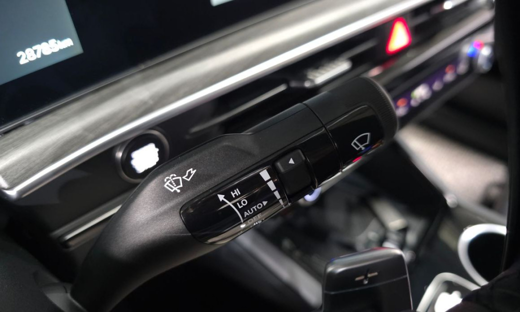 Kia K5 2.0, 2025