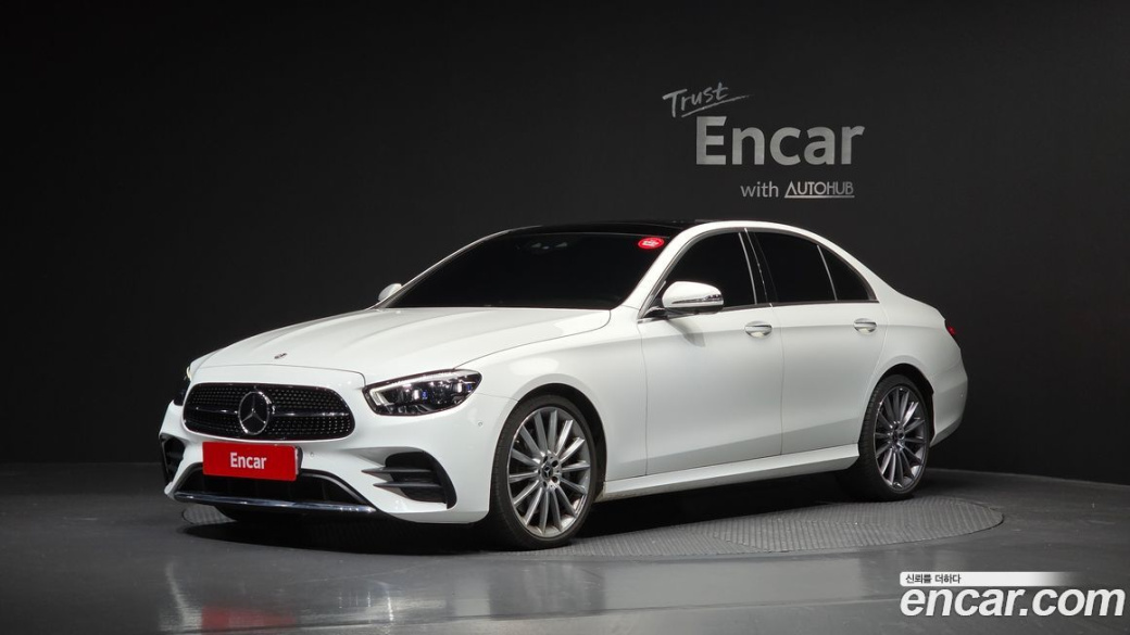 Mercedes-Benz E-Class E350 4MATIC AMG Line, 2022