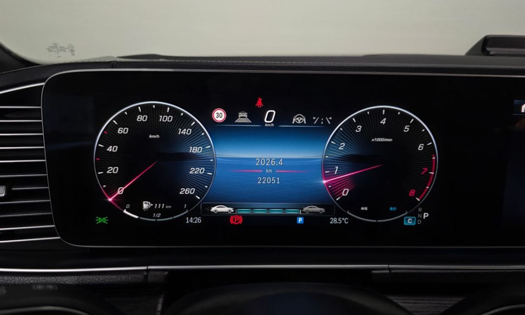Mercedes-Benz GLS-Class GLS450 4MATIC, 2025