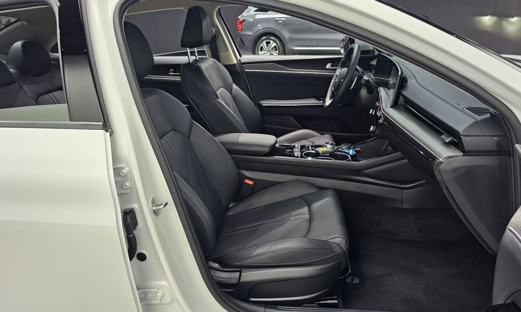 Kia K5 2.0, 2024