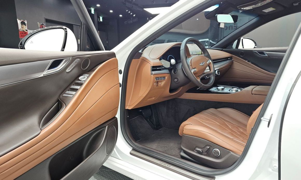Genesis G80 Gasoline 2.5 Turbo AWD, 2024