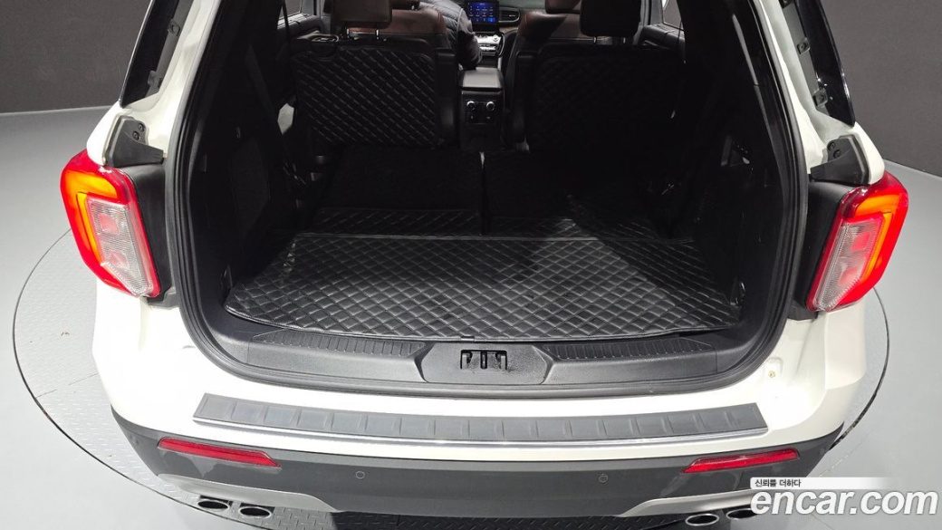 Ford Explorer 3.0 Platinum 4WD, 2022