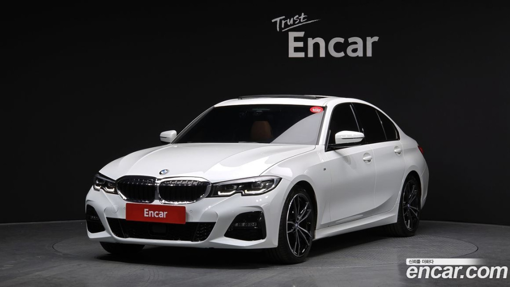 BMW 3-Series 320i M Sport, 2022