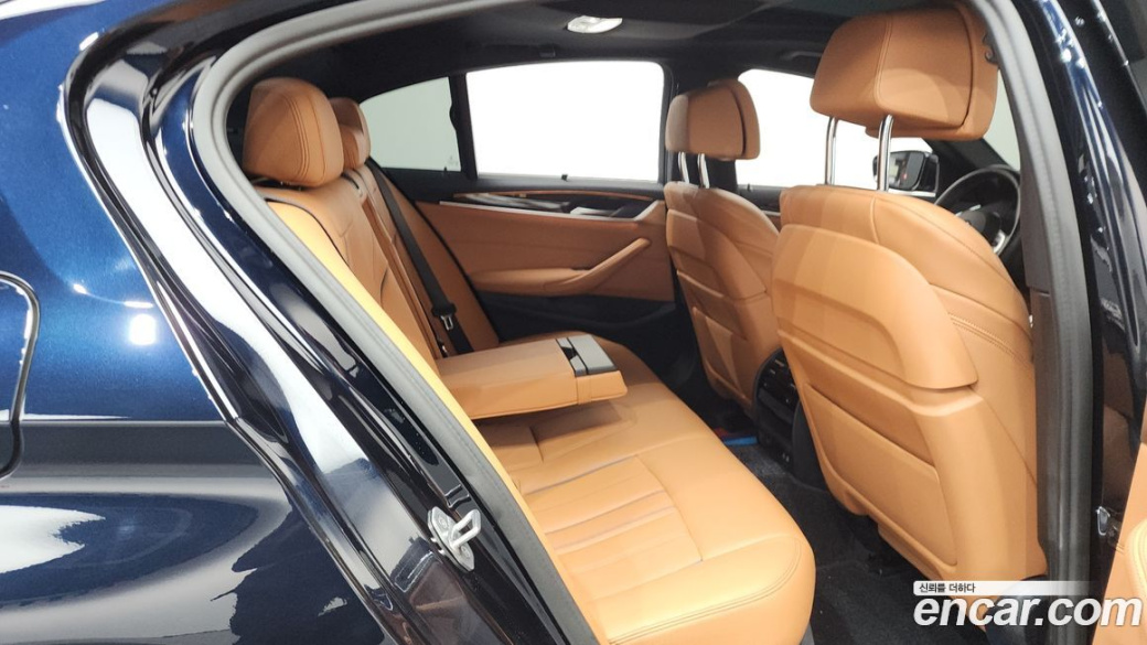 BMW 5-Series 520i M Sport, 2022