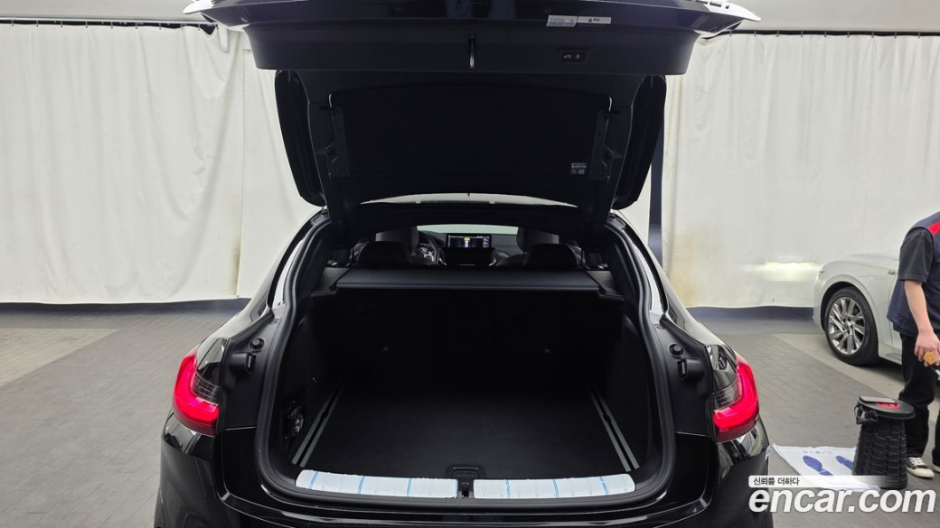 BMW X4 xDrive20i M Sport, 2023