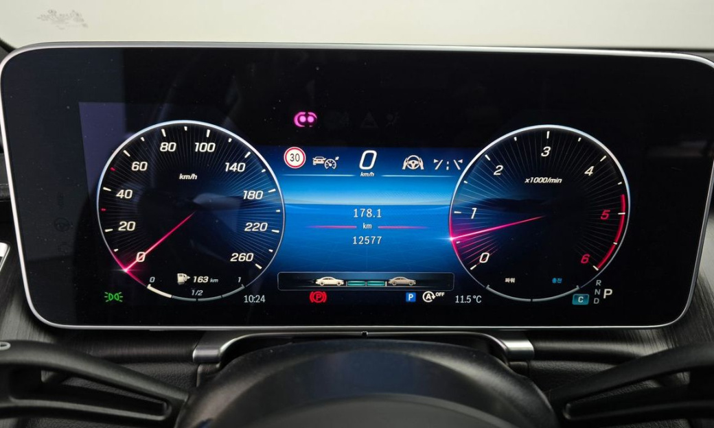 Mercedes-Benz S-Class S450 d 4MATIC, 2024