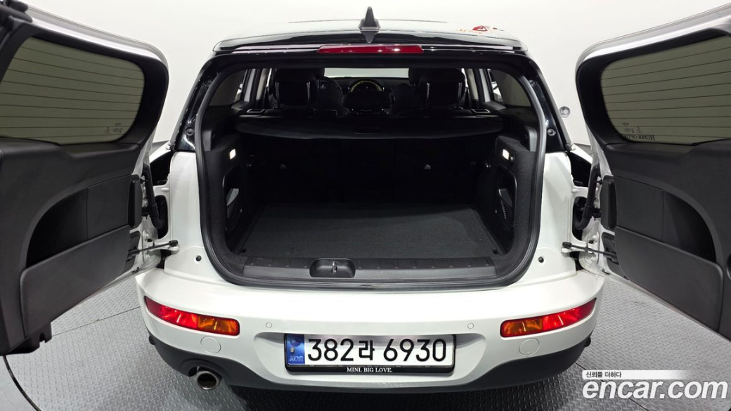 Mini Clubman Classic, 2024