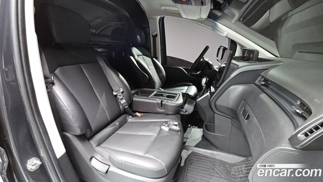 Hyundai Staria Cargo 3-Seater, 2023