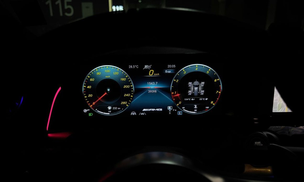 Mercedes-Benz GLB-Class AMG GLB35 4MATIC, 2023