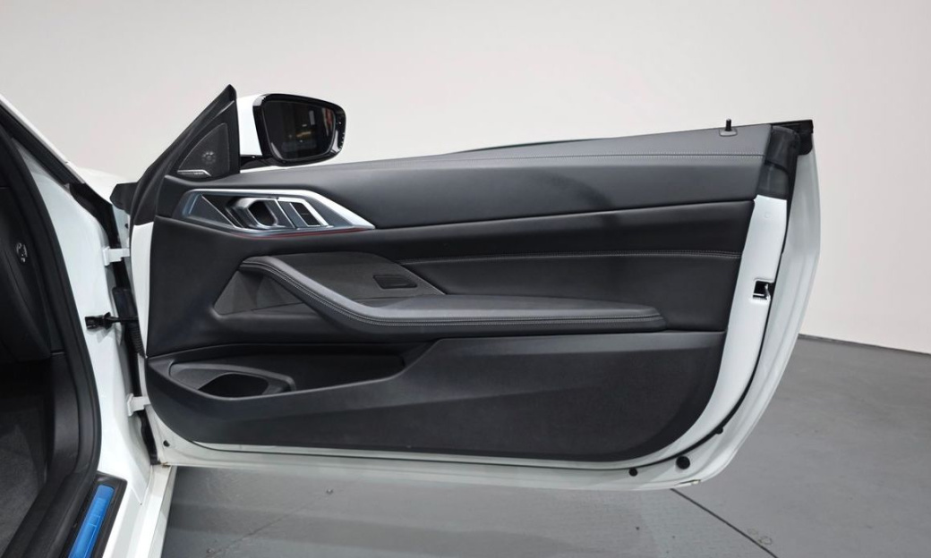 BMW 4-Series 420i M Sport Pro Convertible, 2025