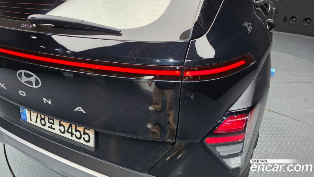 Hyundai Kona Gasoline 2.0 2WD, 2023