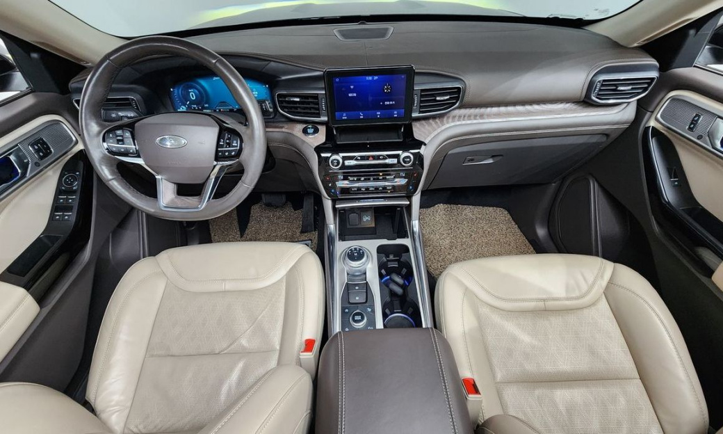 Ford Explorer 3.0 Platinum 4WD, 2021