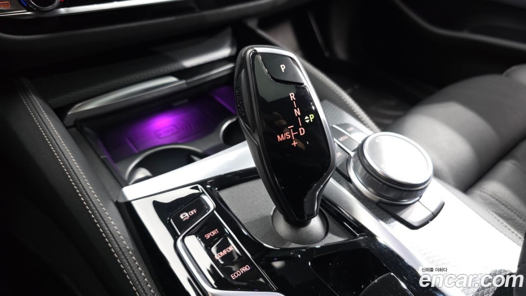 BMW 5-Series 520i M Sport, 2023