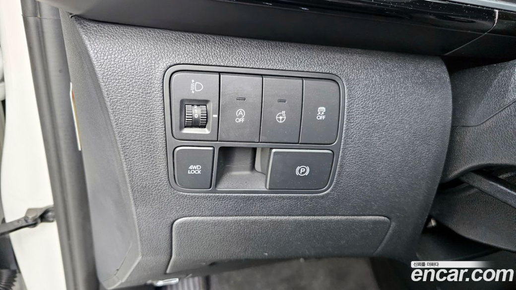 Hyundai Staria 4WD Camper, 2023