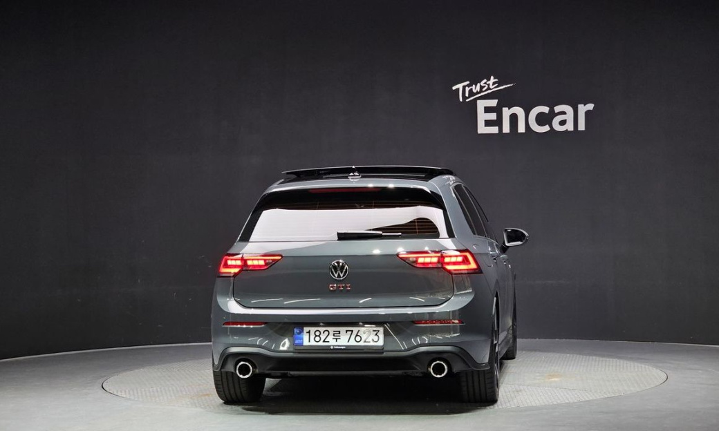 Volkswagen Golf 2.0 GTI, 2025