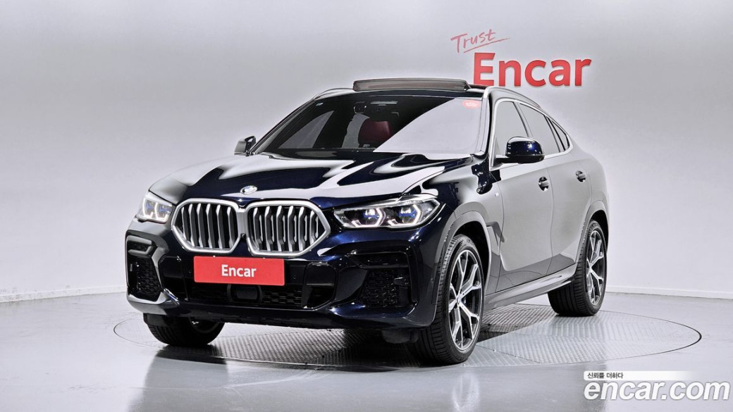 BMW X6 xDrive40i M Sport, 2022