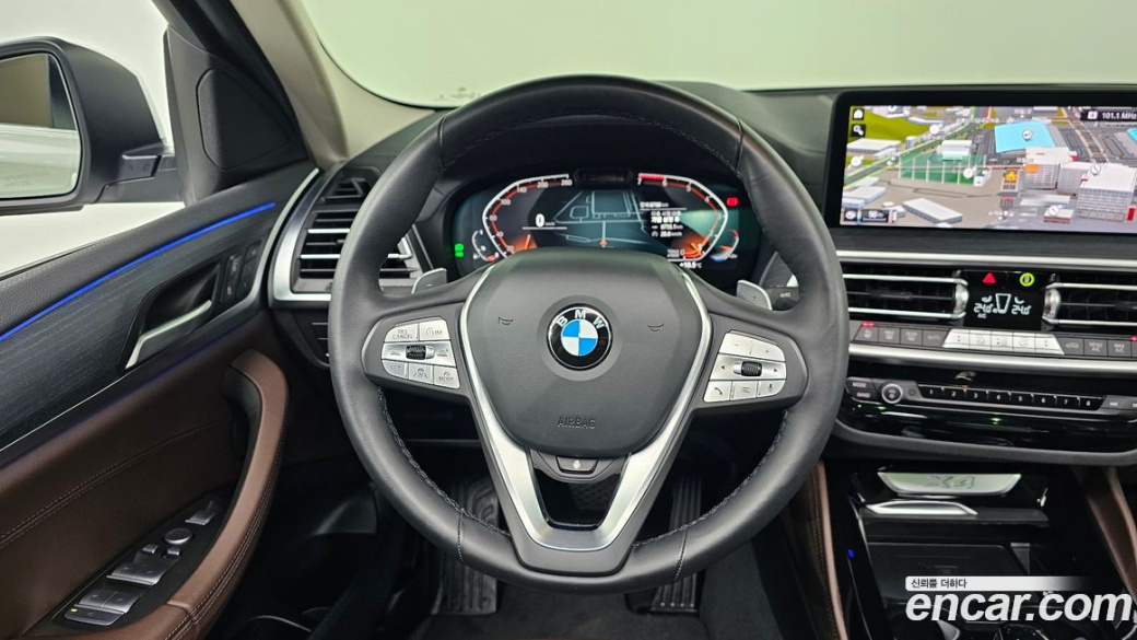 BMW X4 xDrive20i xLine, 2025