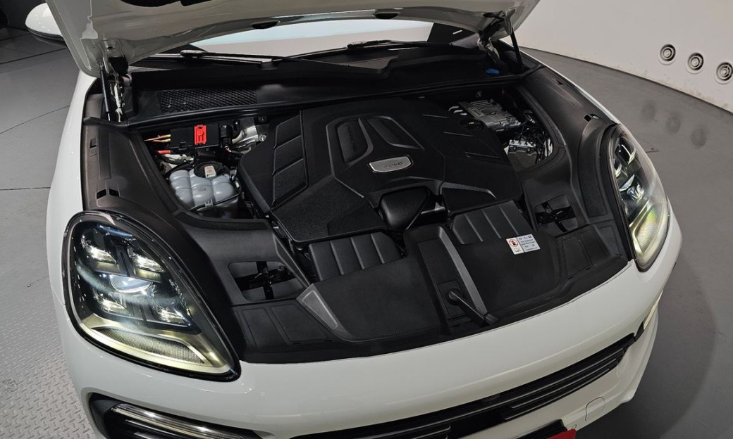 Porsche Cayenne 3.0, 2023