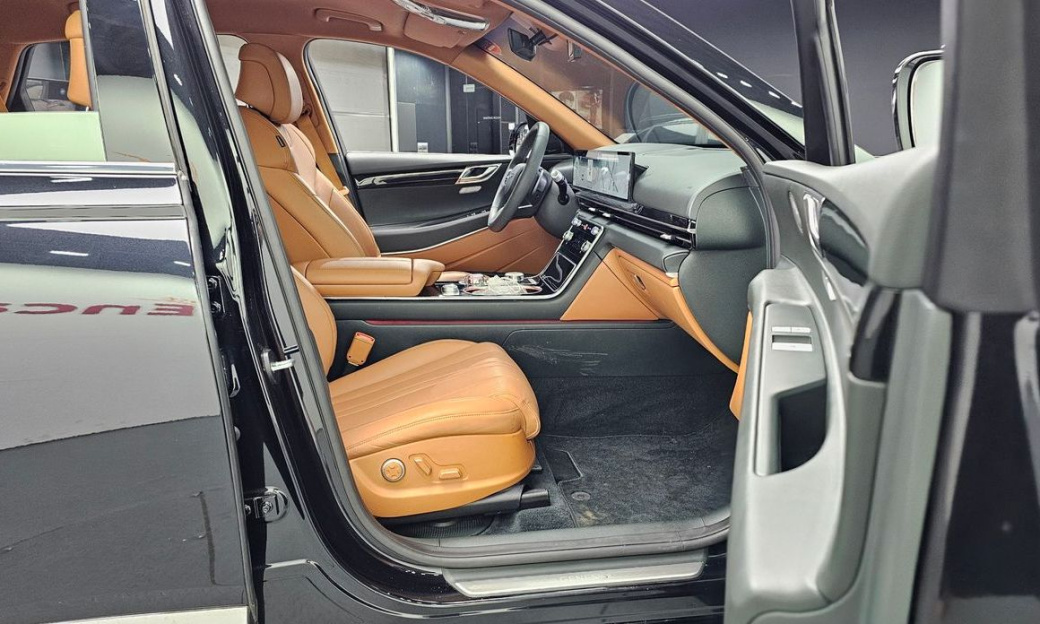 Genesis GV80 2.5T Gasoline AWD, 2025