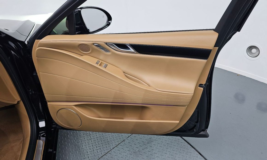 Genesis G80 Gasoline 2.5 Turbo 2WD, 2025