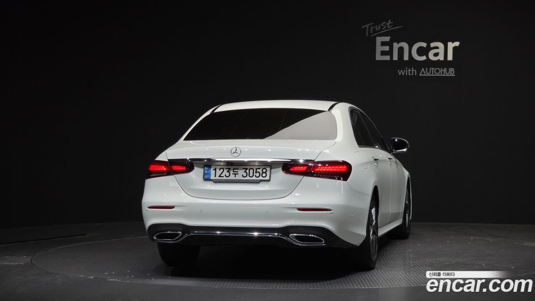Mercedes-Benz E-Class E250 AMG Line, 2023