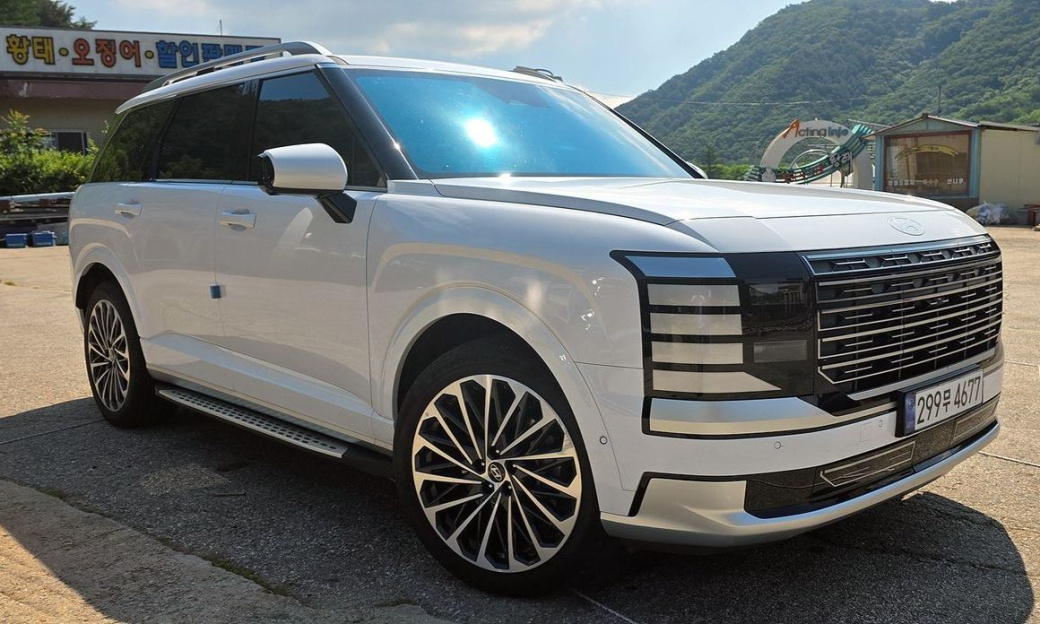 Hyundai Palisade Gasoline 2.5T 4WD 7-Seater, 2025