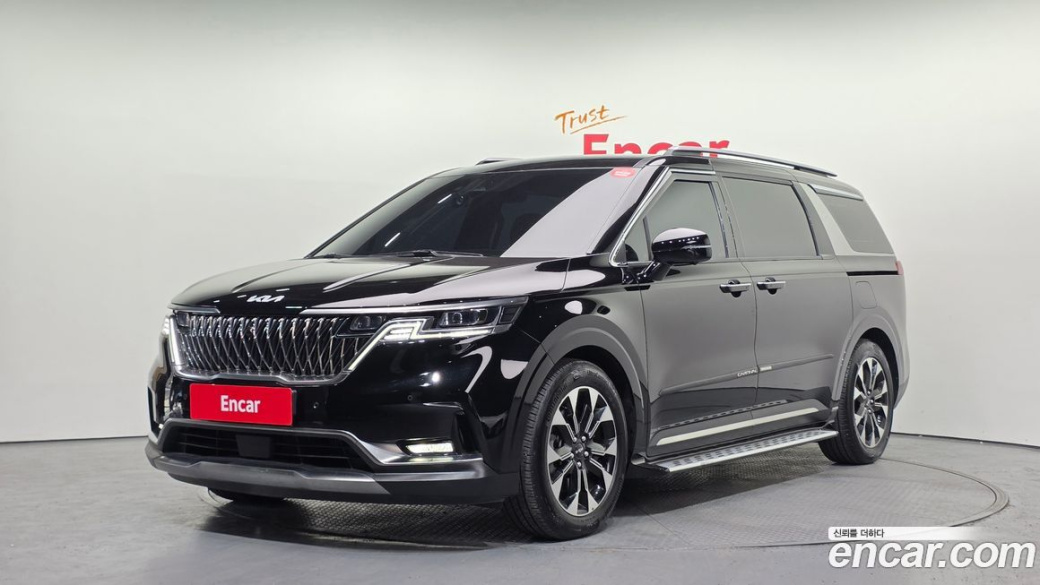Kia Carnival 9-Seater Signature, 2023