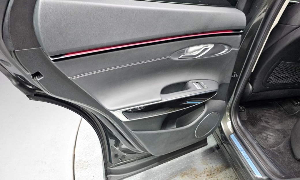 Genesis GV70 2.5T Gasoline AWD, 2025