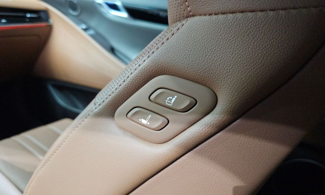 Genesis G80 Gasoline 2.5 Turbo AWD, 2023