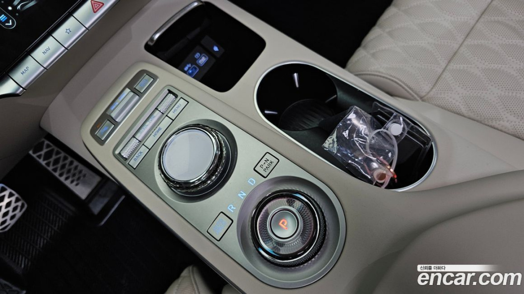 Genesis GV70 2.5T Gasoline 2WD, 2024