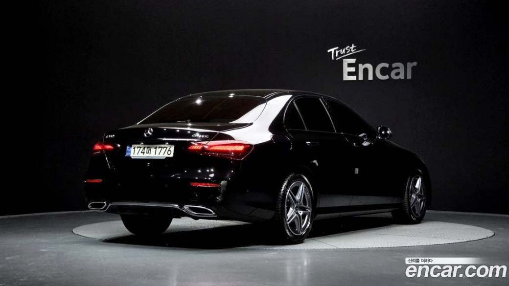 Mercedes-Benz E-Class E250 AMG Line, 2023