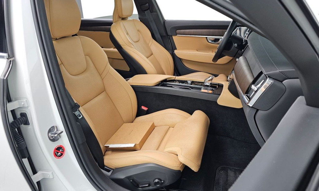Volvo S90 B5 Ultimate Bright, 2024