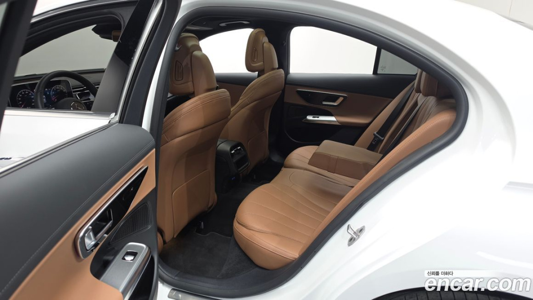 Mercedes-Benz E-Class E200 Avantgarde, 2026