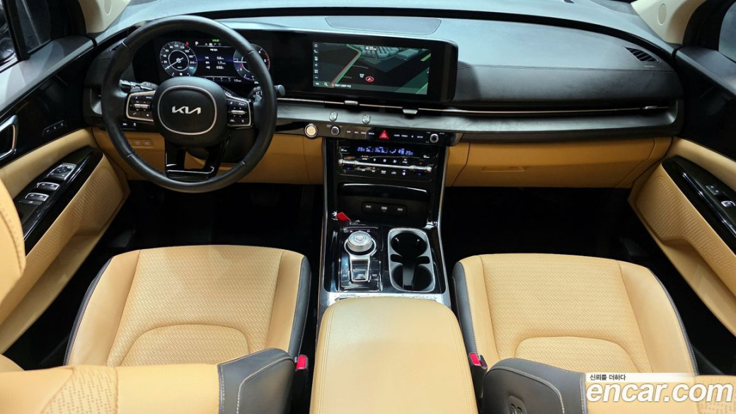 Kia Carnival 9-Seater Signature, 2023
