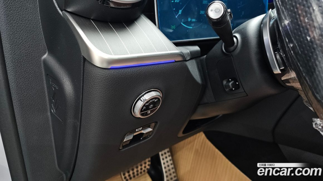 Mercedes-Benz GLC-Class GLC300 4MATIC AMG Line, 2026